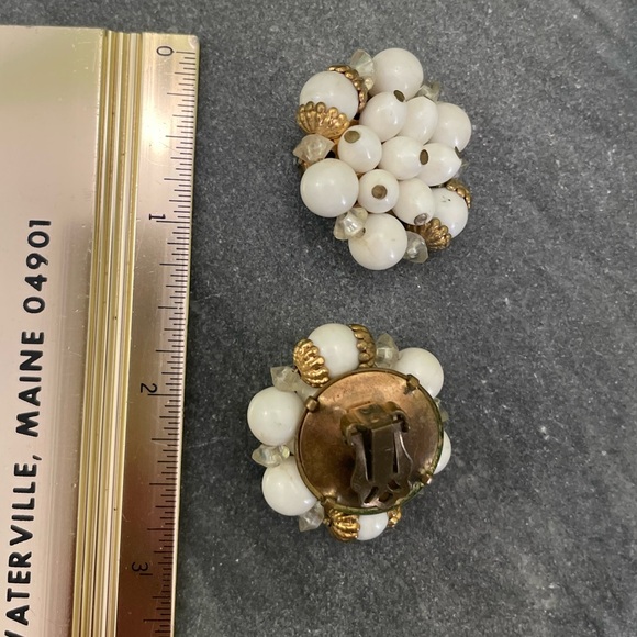 Vintage Beaded White Gold Cluster Earrings - Picture 5 of 5